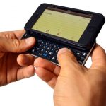 Slide-out-keyboard-iPhone-5-case-SLKCFIP6_4