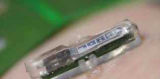 Dispositivo faz teste de sangue e envia o resultado para o seu telemóvel