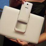 asus-transformer-book-v-removing-the-smartphone_slideshow_main