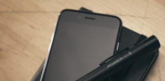 Carregue o seu telefone com esta caneta