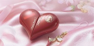 Prenda perfeita: um telefone em formato de coração Telefone em formato de coração