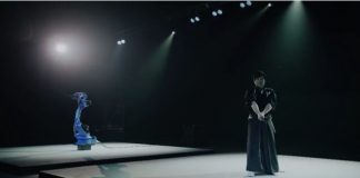 Conheça o Robot especialista em manusear espadas robot