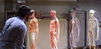 Veja como os óculos de realidade aumentada da Microsoft podem mudar a medicina Realidade Aumentada - Holo Lens