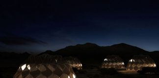 Conheça a tenda do futuro, aproveita energia solar para produzir electricidade Tenda do futuro