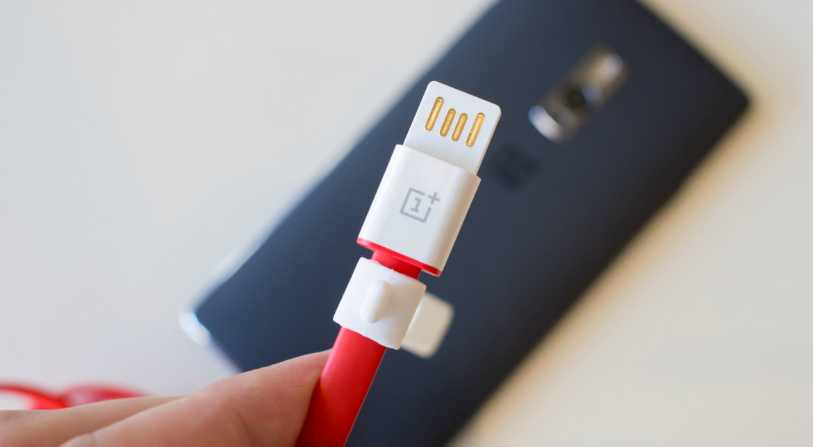 USB-Type-C-OnePlus - Less Wires