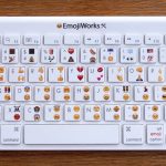 emoji+keyboard+plus+top