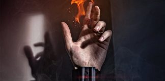 Pyro Mini a pulseira que lança Bolas de Fogo