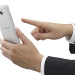 VAIO_Phone_Biz_Silver_hand.0