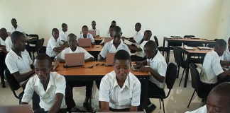 Ruanda vai implementar educação digital em todo o país