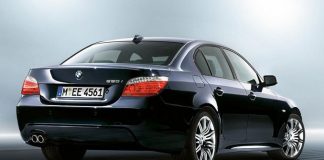 BMW tranca remotamente um carro roubado com o ladrão dentro