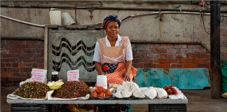 Comerciantes informais sul-africanos agora podem aceitar pagamentos electrónicos