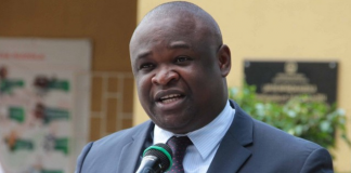 Angola presente no congresso da União Postal Universal