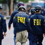 FBI – Menos Fios