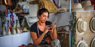 Cuba vai disponibilizar acesso à Internet via telemóvel aos seus cidadãos