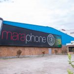 Ruanda- smartphone Mara