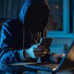 Crimes cibernéticos – Menos Fios