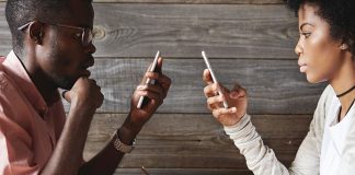 Reinicie o telemóvel uma vez por semana para evitar custos