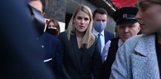 Denunciante do Facebook fala hoje no Parlamento Europeu