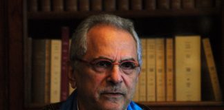 Nobel da Paz sugere televisão online para jovens da CPLP