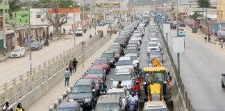 Tecnologia reduz emissão de matrículas de sete para três dias