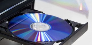 Vendas de CDs crescem pela primeira vez em 17 anos