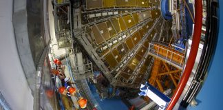 Maior acelerador de partículas do mundo volta a funcionar após paragem