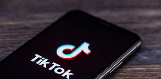 TikTok confirma acesso a dados de utilizadores a partir da China