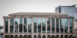 Angola poupa 6,5 mil milhões kz com Contratação Pública Electrónica