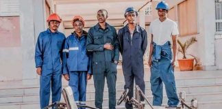 Huila. Estudantes do ensino médio criam protótipo de carro eléctrico