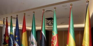 CPLP debate em fórum as políticas e estratégias do livro na era digital