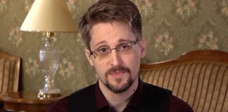 Presidente da Rússia concede cidadania russa a Edward Snowden