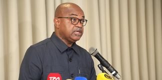 Ministro Mário Oliveira defende reforço das infra-estruturas de telecomunicações