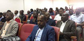 Funcionários públicos exortados para a contínua interação com o portal do munícipe