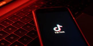 Universidades americanas estão a restringir o uso do TikTok e a revoltar estudantes
