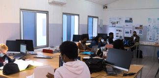 Estudantes do Cunene ressaltam a melhoria dos serviços de comunicação com o Angosat-2