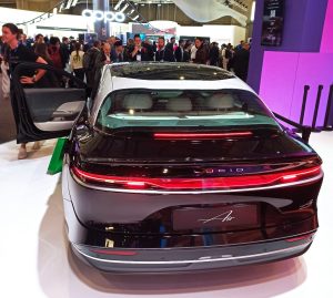 Lucid Air - MWC2023 - MenosFios