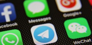 Rússia cria lista negra para banir as apps de mensagens estrangeiras