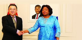 Angola e China vão reforçar parceria tecnológica