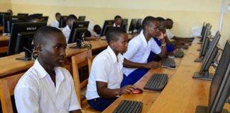 Governo propõe o fomento da literacia digital e investigação na CPLP