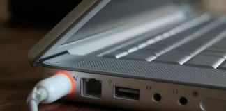 Consultório MenosFios: 5 soluções possíveis caso a bateria do computador não esteja a carregar