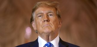 Donald Trump “Facebook é o verdadeiro inimigo das pessoas”