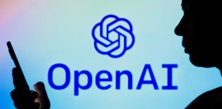 OpenAI pondera lançar rival da Siri da Apple