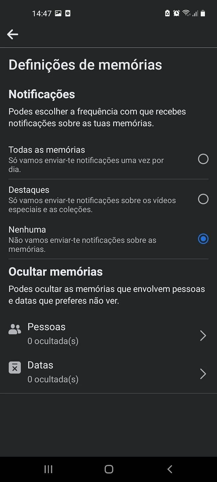 A partir deste menu pode gerir as notificações de Memórias, ocultar pessoas ou datas como especificamos nos passos anteriores. 