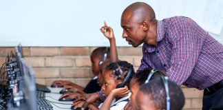 MWC 2025: Criada força-tarefa africana para proteger crianças no ambiente digital