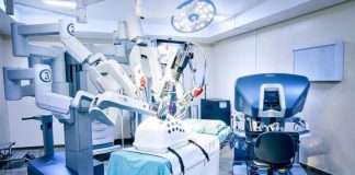 Governo Angolano vai comprar três robôs hospitalares para reforçar sector da saúde