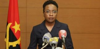 Ministra das Finanças sublinha importância do sistema electrónico no pagamento fiscal