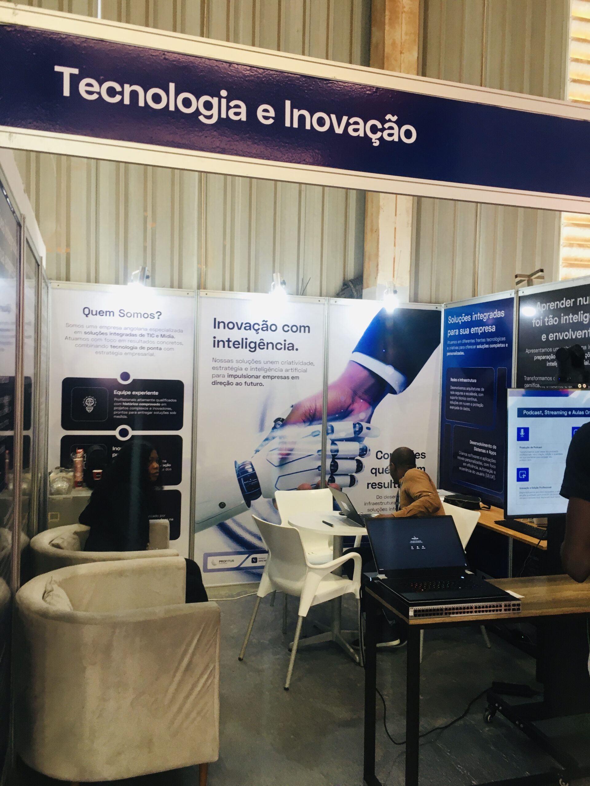 [FILDA 2025] Profitus aposta na inteligência artificial e apresenta as plataformas Revisa e MeeTrack