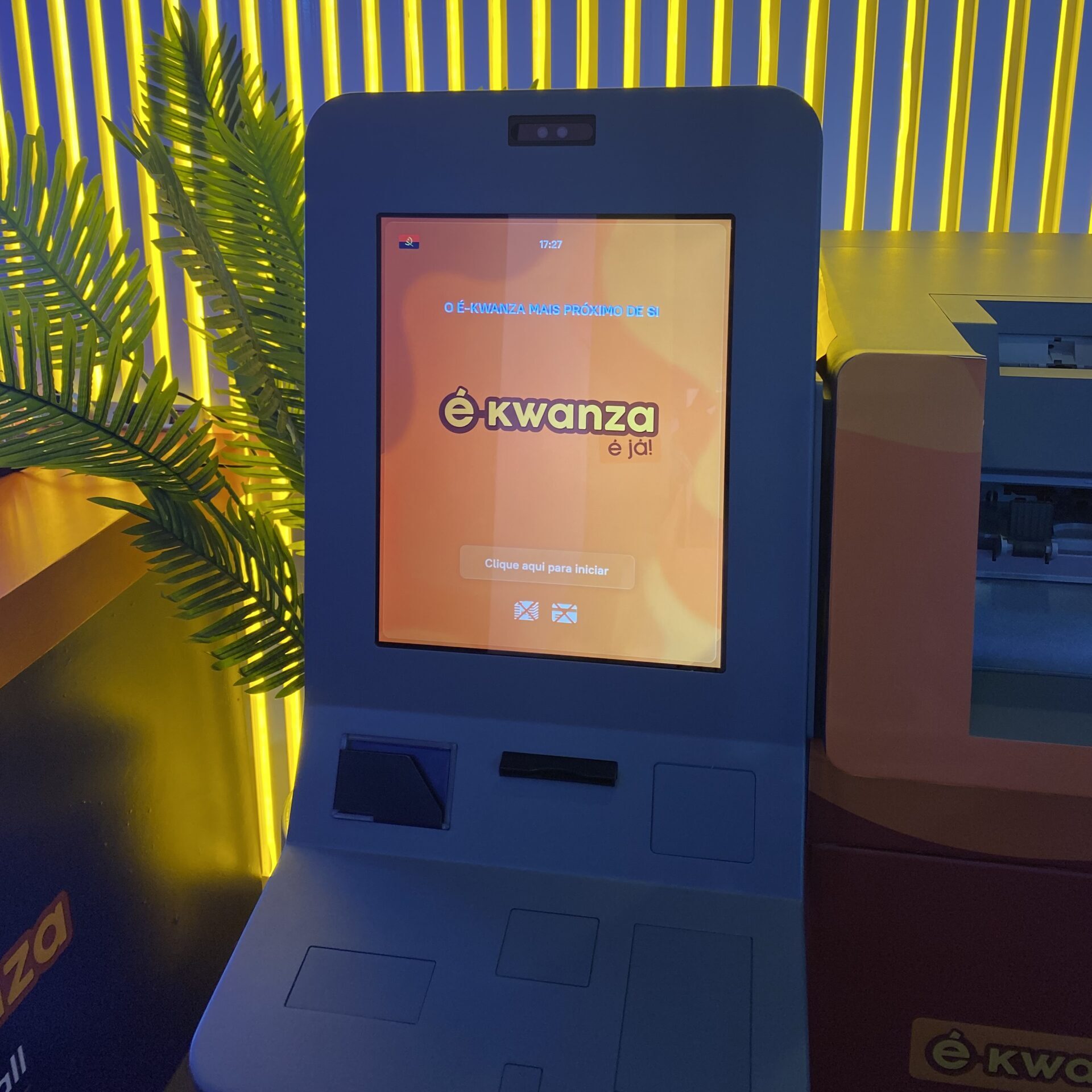 [FILDA 2025] É-Kwanza revela solução de abertura de contas totalmente digital