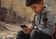 Egipto pondera limitar uso das redes sociais por crianças para travar “caos digital”