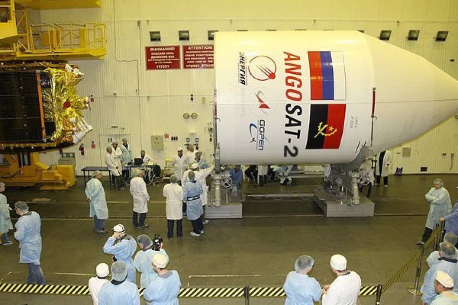 Quénia manifesta interesse no AngoSat-2 e reforça cooperação tecnológica com Angola